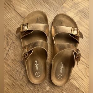 Rose gold cat & Jack slip on sandals, size 1 big kid